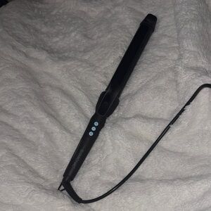 Bio Ionic Black Curling Iron